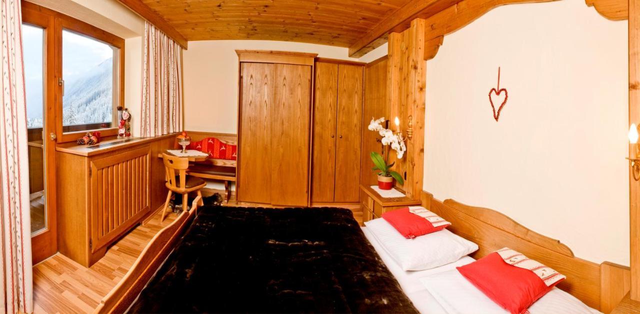 Gaestehaus Hochtirol Vorderlanersbach Exterior photo